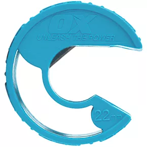 OX PolyZip 22mm Manual Plastic Pipe Cutter 4 OX PolyZip 22mm Manual Plastic Pipe Cutter - Image 2