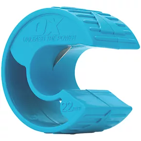 OX PolyZip 22mm Manual Plastic Pipe Cutter 3 OX PolyZip 22mm Manual Plastic Pipe Cutter